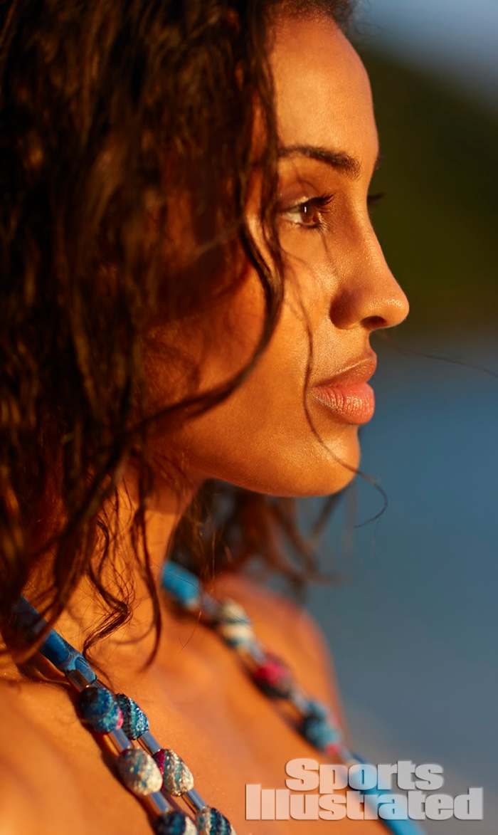 Skylar Diggins 2014 Swimsuit 12